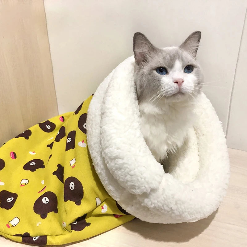 Cozy Cat and Puppy Sleeping Bag, Soft Fluffy Winter Quilt Bed